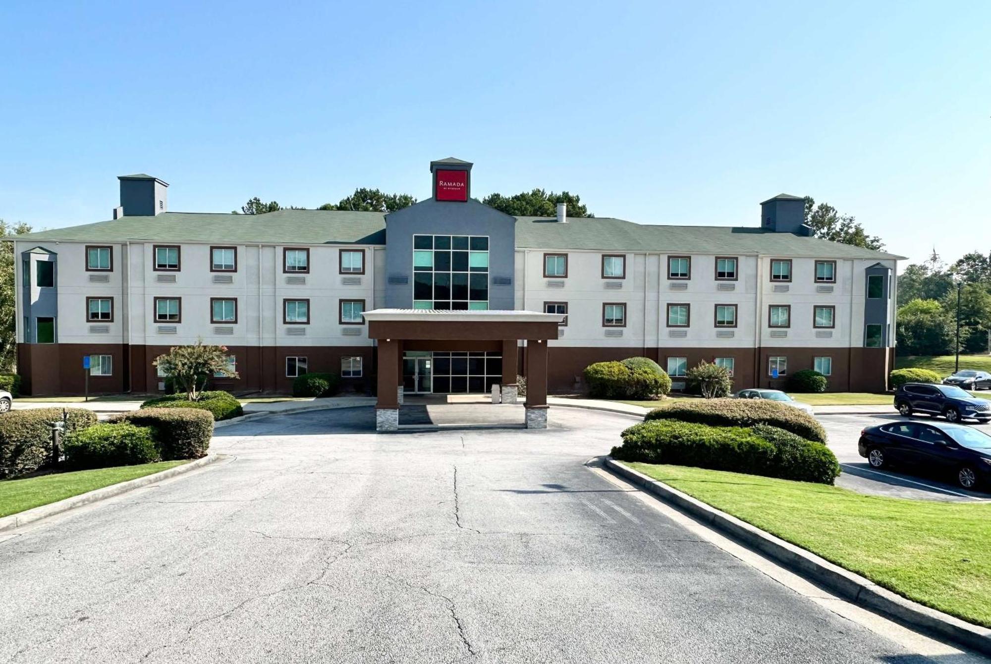 Hotel Ramada By Wyndham Lithia Springs Atlanta Exteriér fotografie